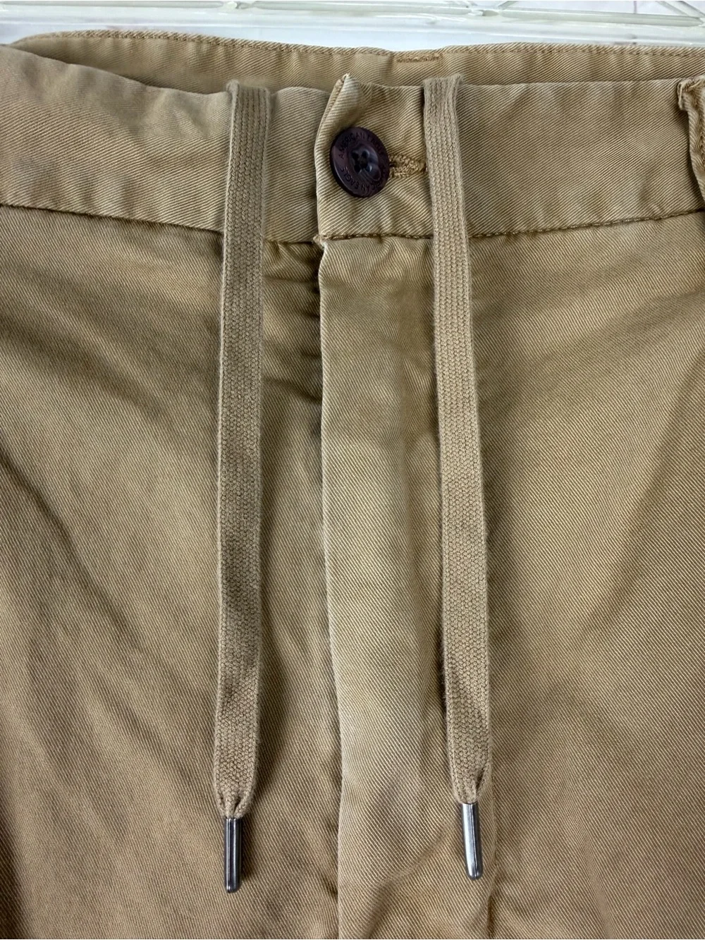 American Eagle Outfitters Men's Khaki Drawstring Chinos